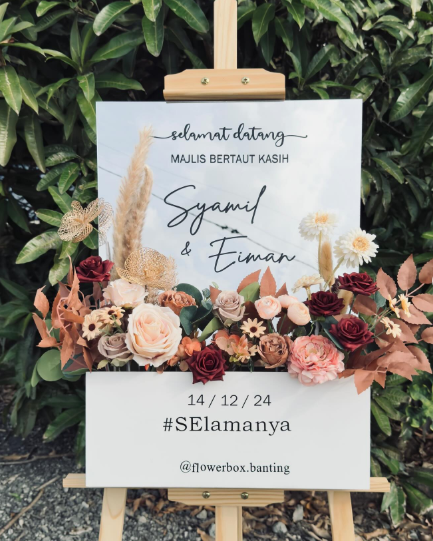 Flower box Welcome Board