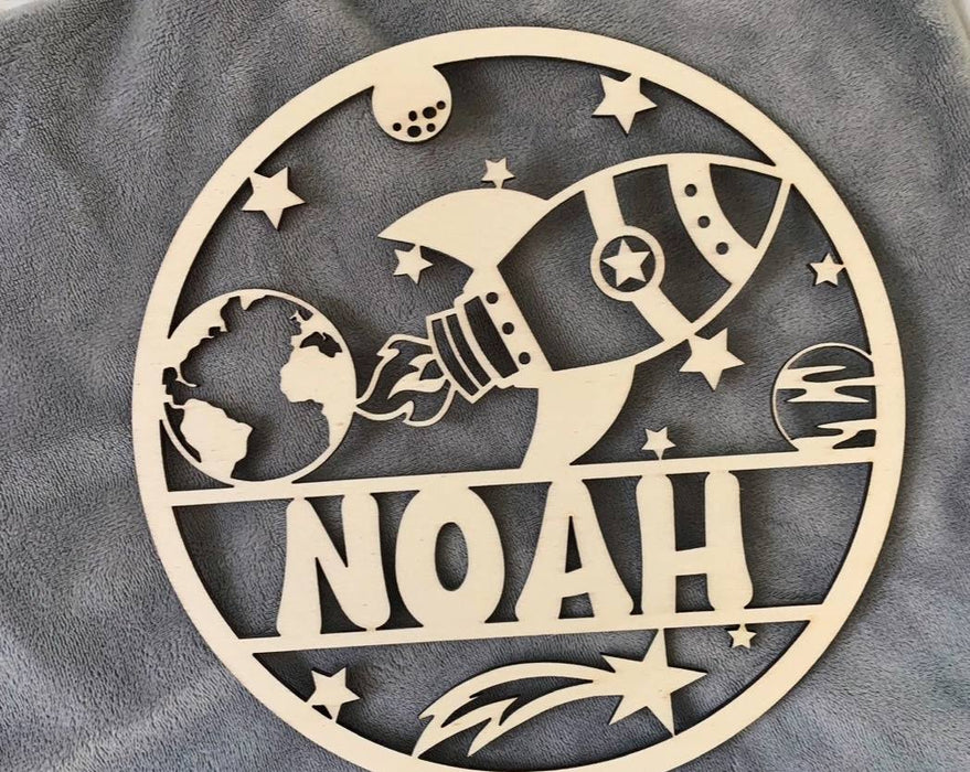 Round Themed Door Sign