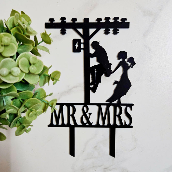 Bride pulling groom funny caketopper